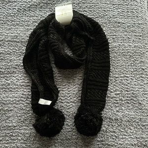 Oblong scarf